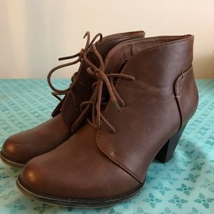 High heel booties